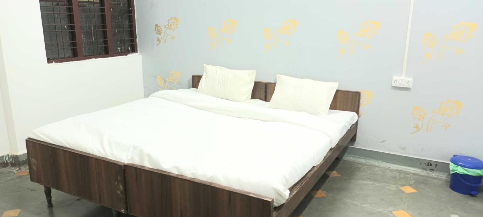 Hotel O Grand Stay Bhopal Eksteriør billede